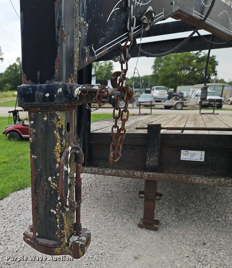 image for item EB8175 1994 SIMT equipment trailer