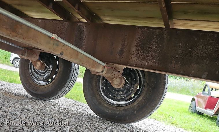 image for item EB8175 1994 SIMT equipment trailer