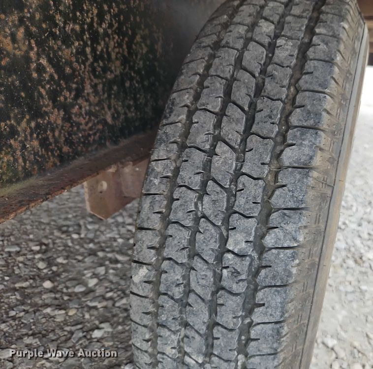 image for item EB8175 1994 SIMT equipment trailer