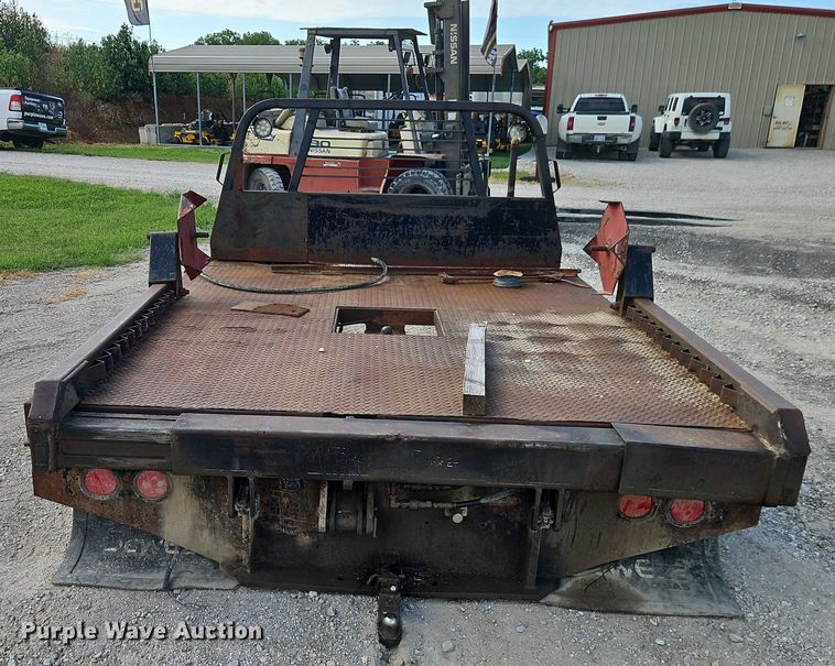 image for item EB8177 DewEze hydraulic bale bed