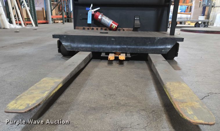 image for item EC1100 2016 Crown SP3520-30 order picker