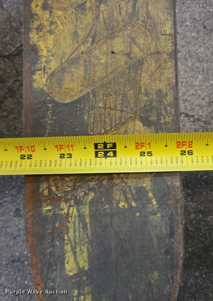 image for item EC1100 2016 Crown SP3520-30 order picker