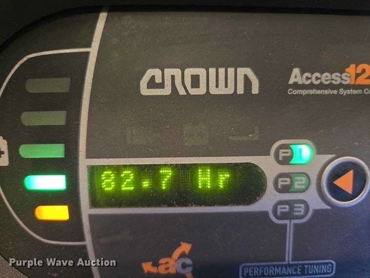 image for item EC1100 2016 Crown SP3520-30 order picker