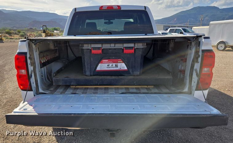 image for item EC3449 2015 Chevrolet Silverado 1500 Crew Cab pickup truck