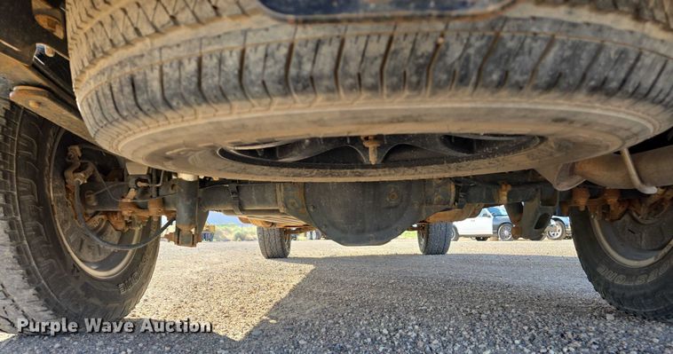 image for item EC3449 2015 Chevrolet Silverado 1500 Crew Cab pickup truck