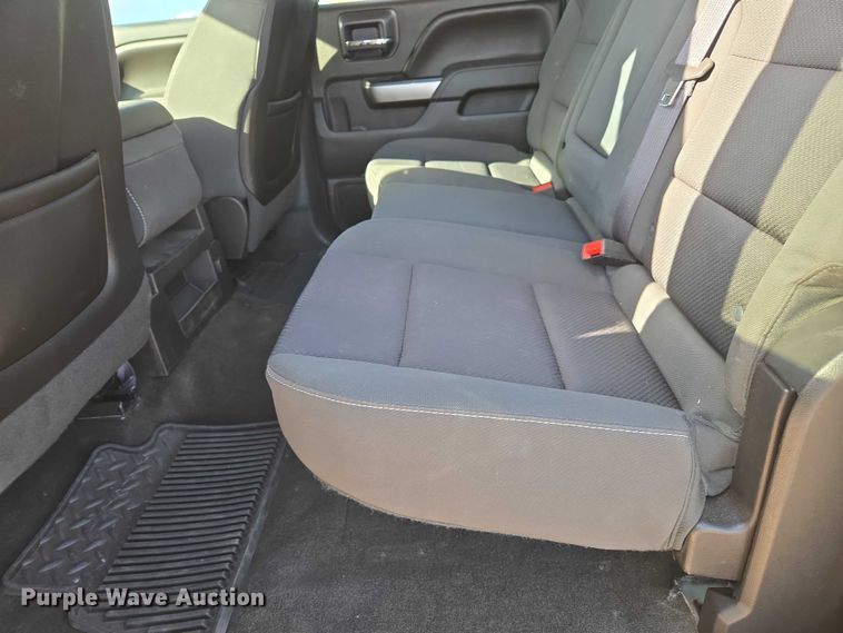 image for item EC3449 2015 Chevrolet Silverado 1500 Crew Cab pickup truck