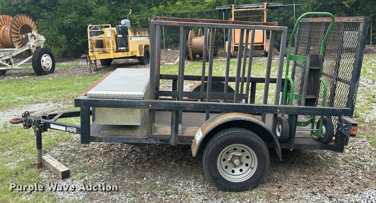image for item EC3716 Trailer World utility trailer
