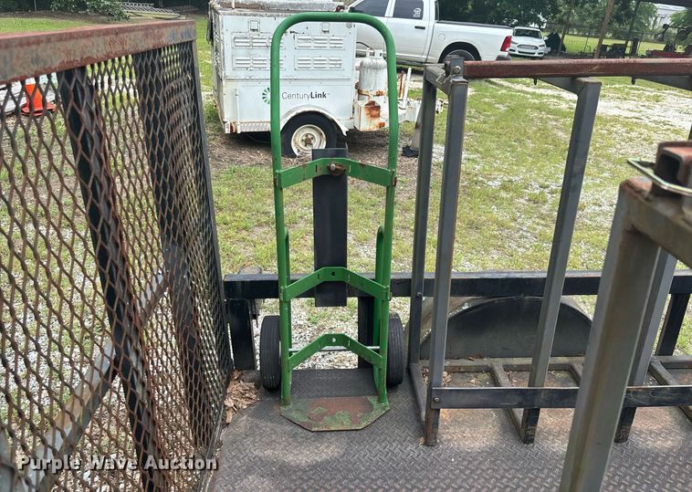 image for item EC3716 Trailer World utility trailer