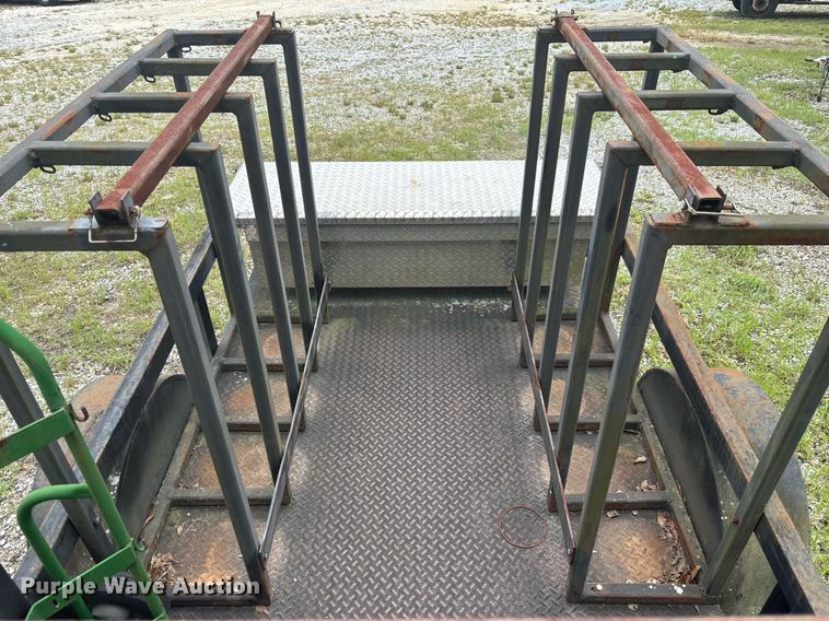 image for item EC3716 Trailer World utility trailer