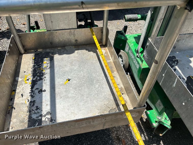 image for item EC3765 2016 Genie AWP-25S vertical lift