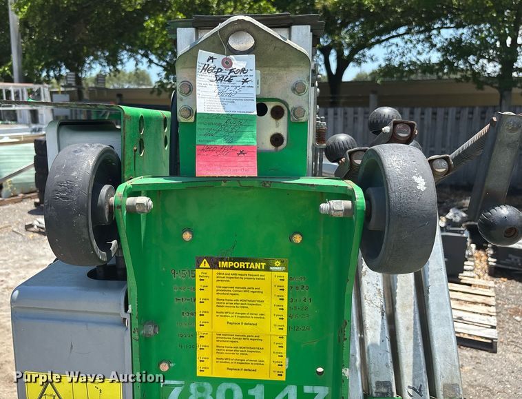 image for item EC3765 2016 Genie AWP-25S vertical lift