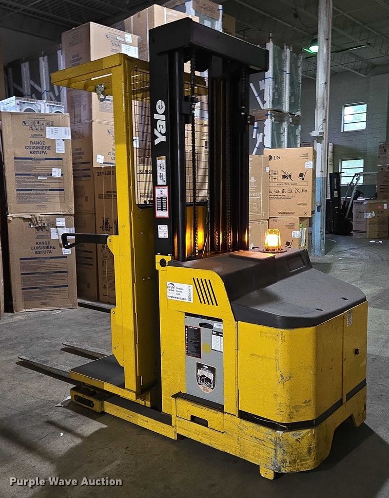 image for item EC4278 2016 Yale OS030EF order picker