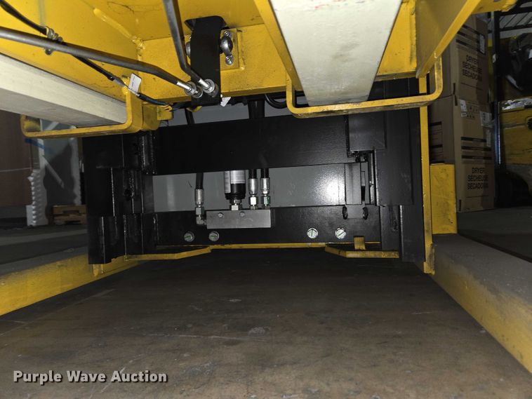 image for item EC4278 2016 Yale OS030EF order picker