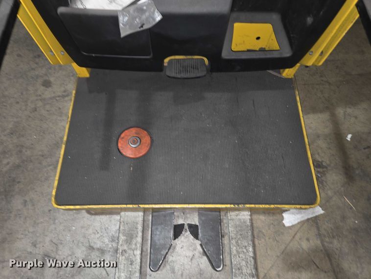 image for item EC4278 2016 Yale OS030EF order picker