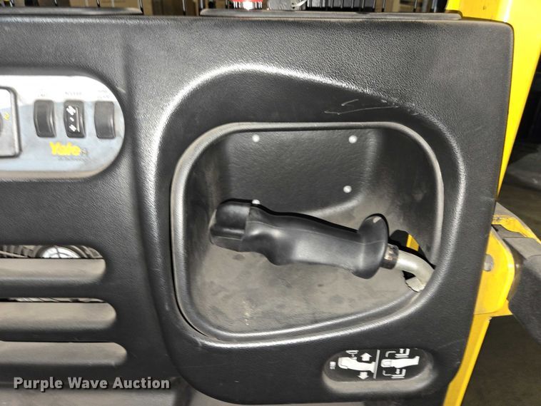 image for item EC4278 2016 Yale OS030EF order picker