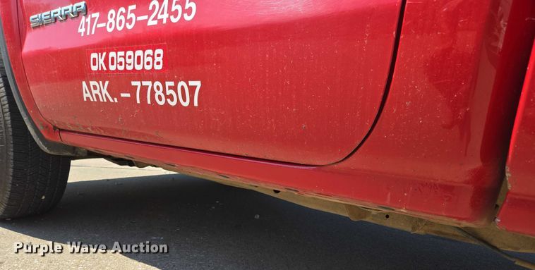 image for item ED2165 2014 GMC Sierra 1500 pickup truck