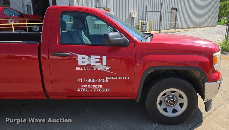 image for item ED2165 2014 GMC Sierra 1500 pickup truck