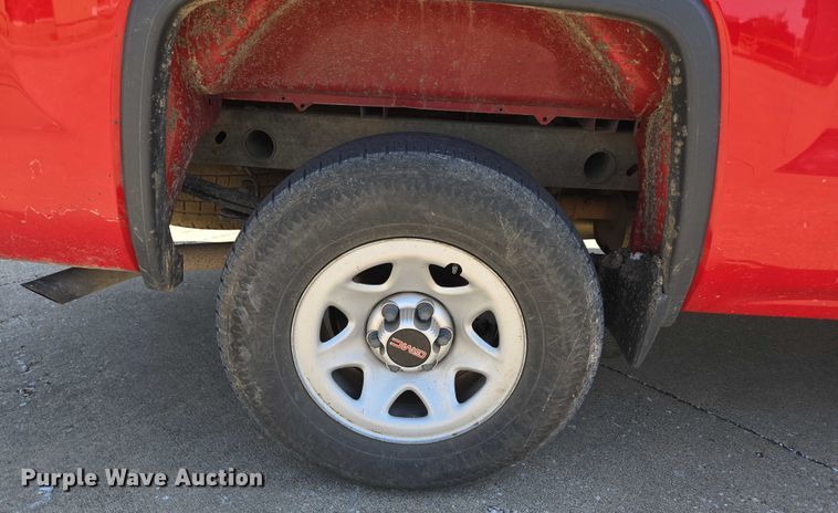 image for item ED2165 2014 GMC Sierra 1500 pickup truck