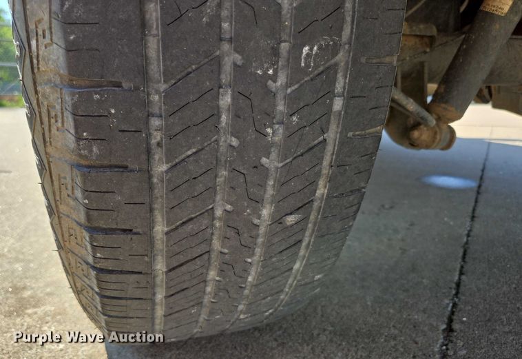 image for item ED2165 2014 GMC Sierra 1500 pickup truck