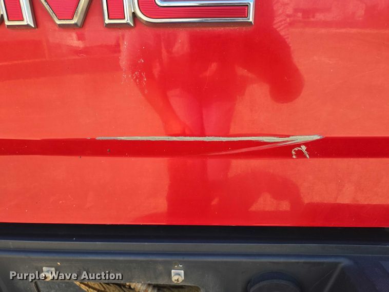 image for item ED2166 2014 GMC Sierra 1500 pickup truck