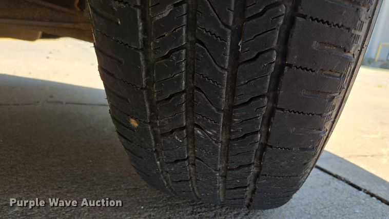 image for item ED2166 2014 GMC Sierra 1500 pickup truck