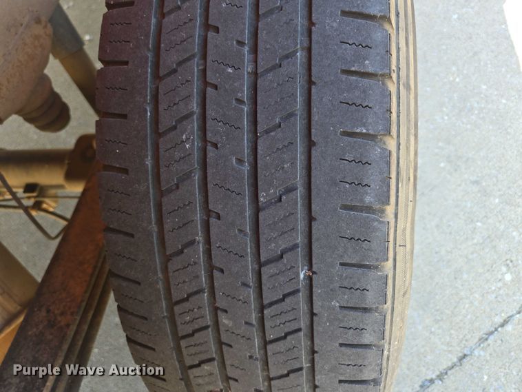 image for item ED2166 2014 GMC Sierra 1500 pickup truck