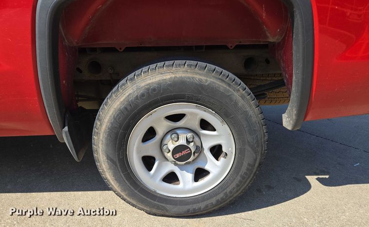 image for item ED2166 2014 GMC Sierra 1500 pickup truck