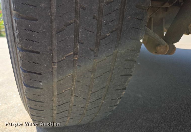 image for item ED2166 2014 GMC Sierra 1500 pickup truck