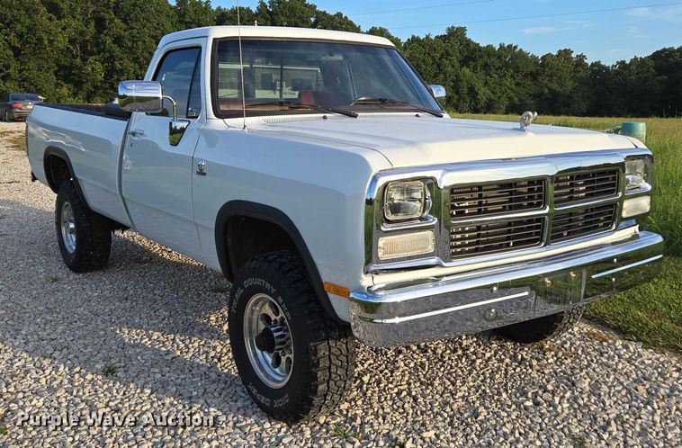 image for item ED2167 1991 Dodge Ram 250 pickup truck