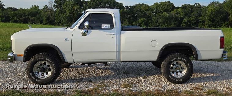 image for item ED2167 1991 Dodge Ram 250 pickup truck