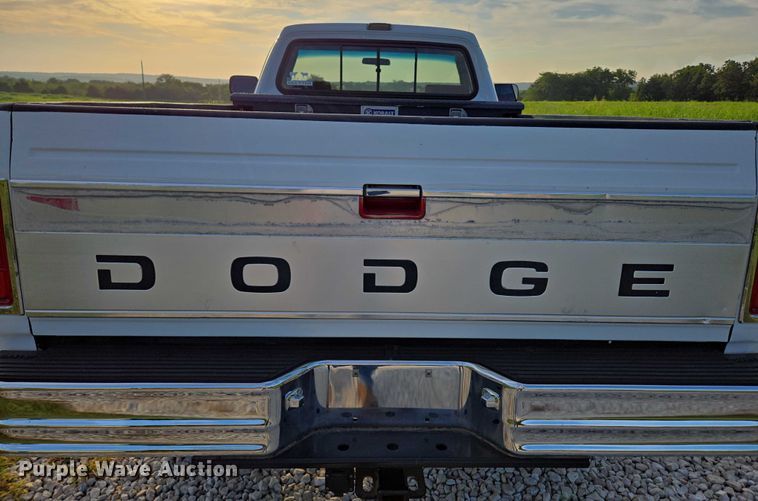 image for item ED2167 1991 Dodge Ram 250 pickup truck