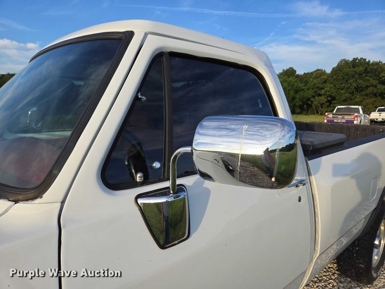 image for item ED2167 1991 Dodge Ram 250 pickup truck