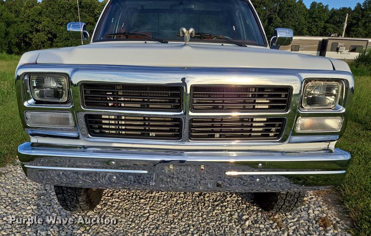 image for item ED2167 1991 Dodge Ram 250 pickup truck
