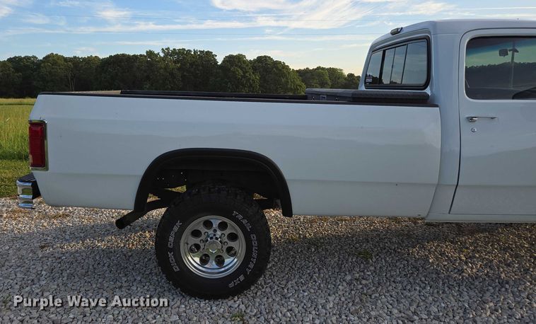 image for item ED2167 1991 Dodge Ram 250 pickup truck