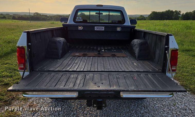 image for item ED2167 1991 Dodge Ram 250 pickup truck