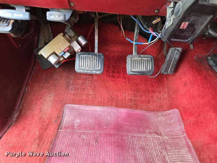 image for item ED2167 1991 Dodge Ram 250 pickup truck