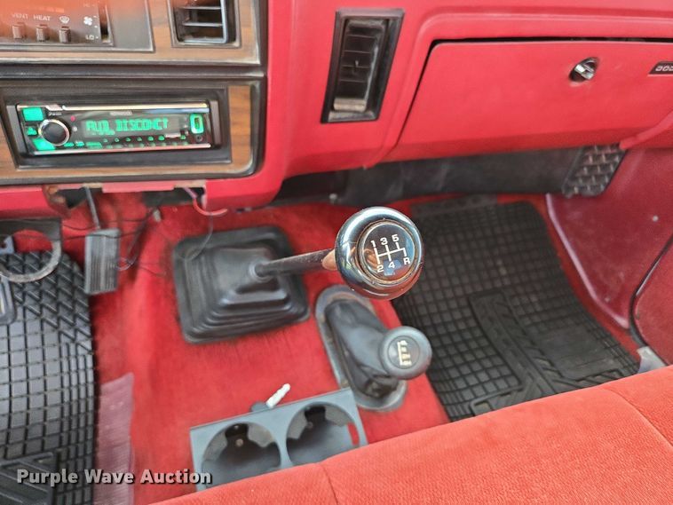 image for item ED2167 1991 Dodge Ram 250 pickup truck