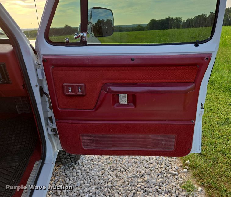 image for item ED2167 1991 Dodge Ram 250 pickup truck