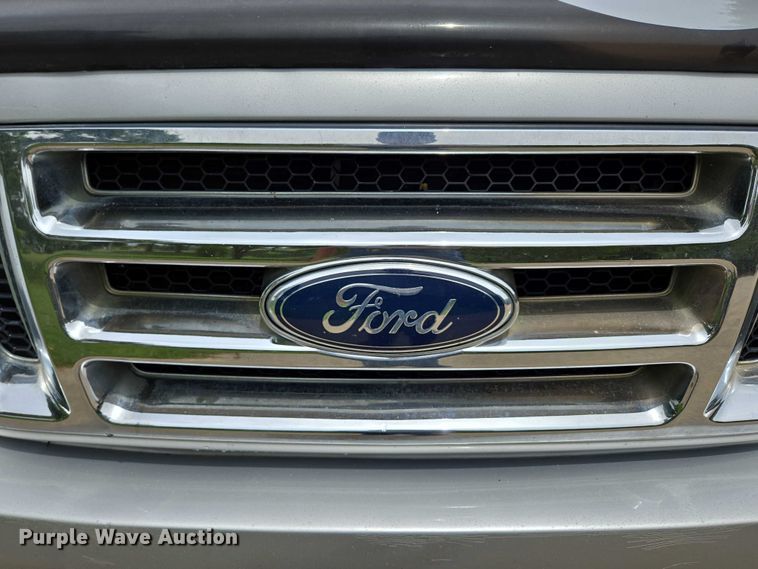 image for item ED2168 2008 Ford F150 pickup truck