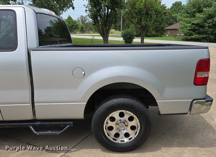 image for item ED2168 2008 Ford F150 pickup truck