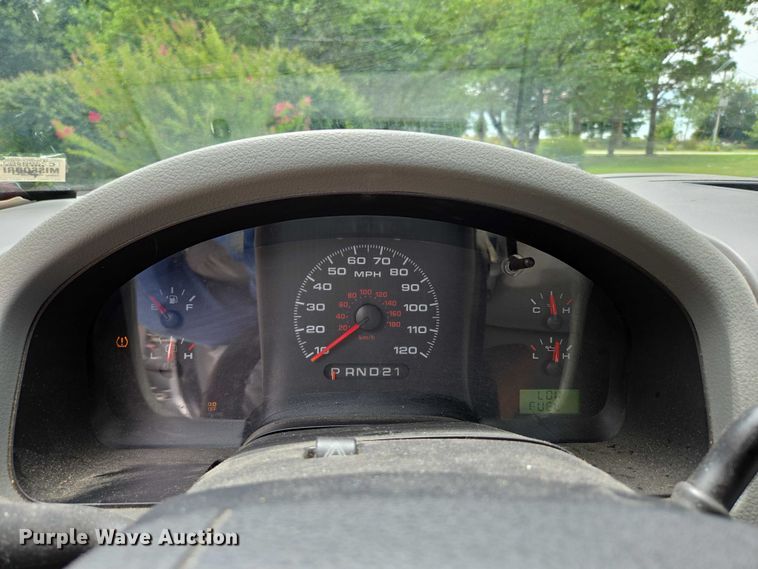 image for item ED2168 2008 Ford F150 pickup truck