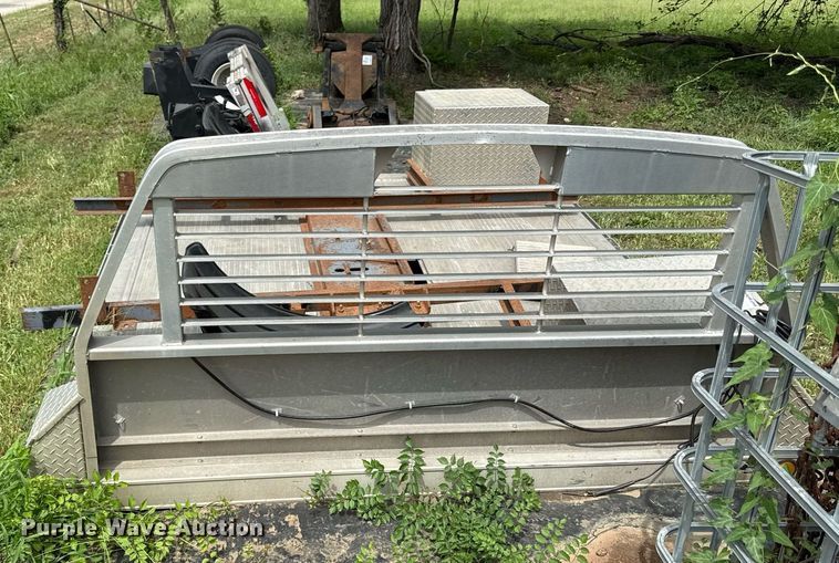 image for item ED4353 Hillsboro  flat bed