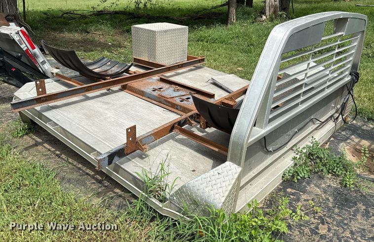 image for item ED4353 Hillsboro  flat bed