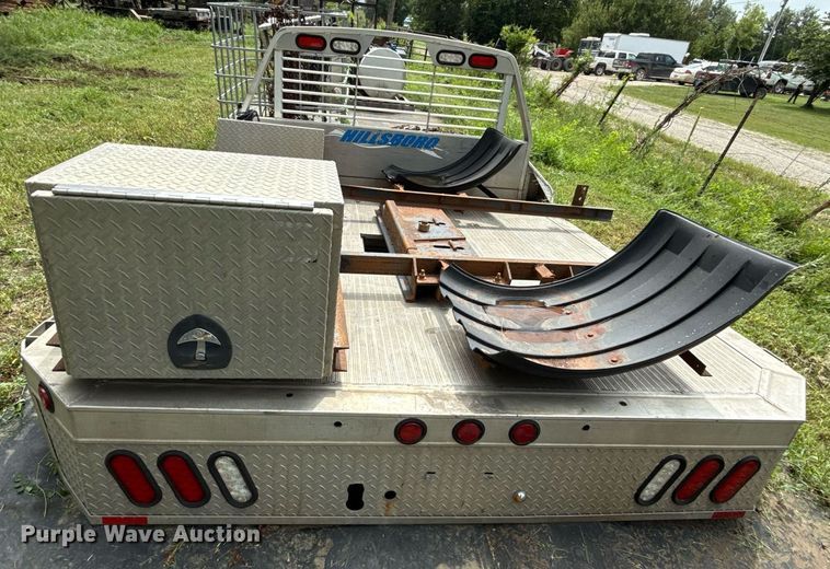 image for item ED4353 Hillsboro  flat bed
