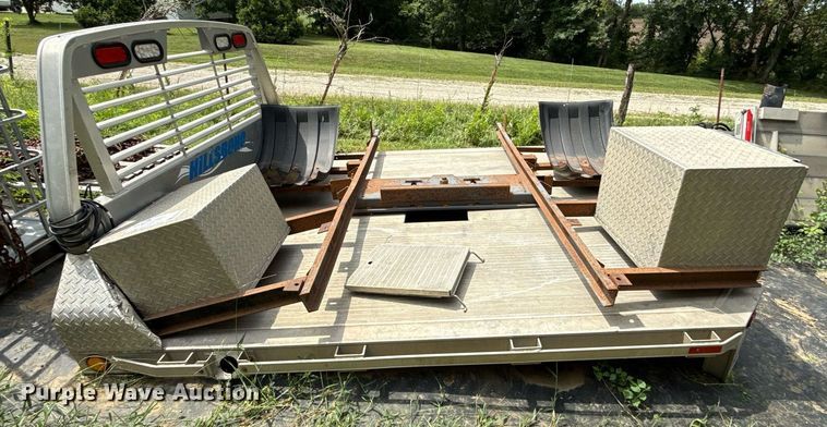 image for item ED4353 Hillsboro  flat bed