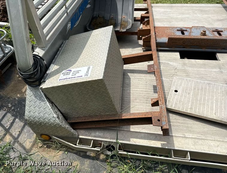image for item ED4353 Hillsboro  flat bed