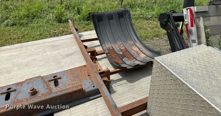 image for item ED4353 Hillsboro  flat bed