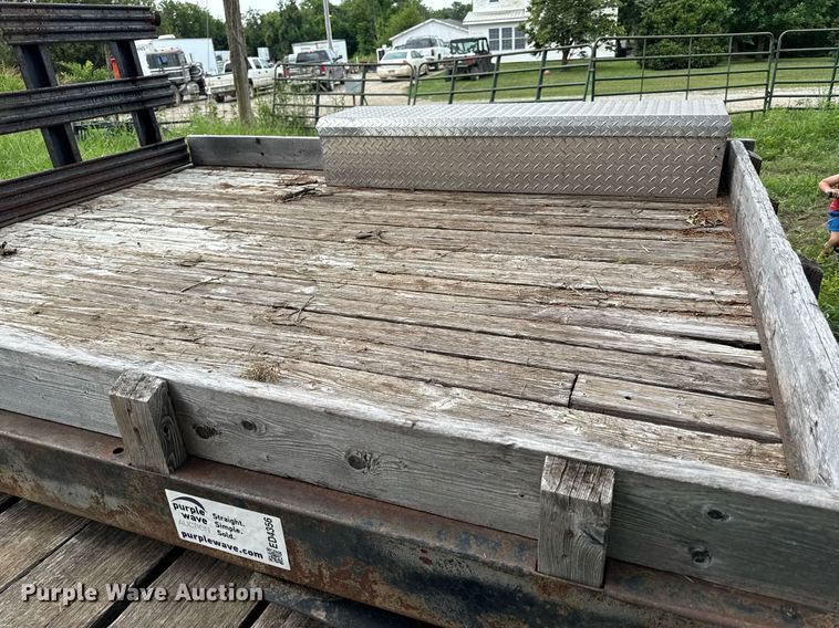 image for item ED4356 (2) flatbeds