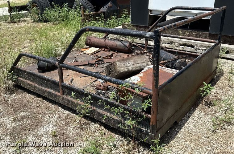 image for item ED4356 (2) flatbeds