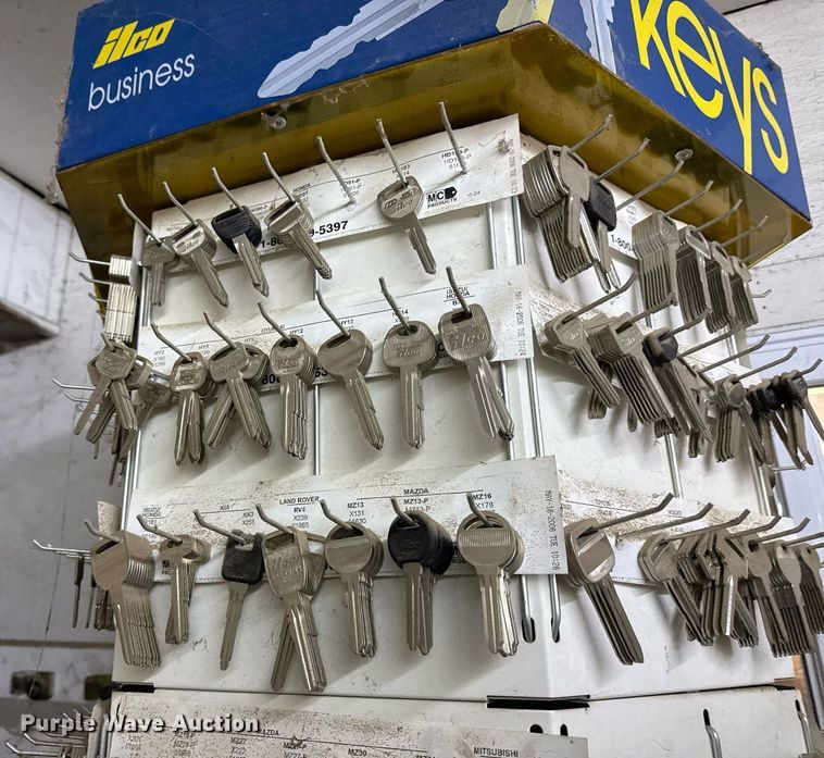 image for item ED4392 Key cutting machine 